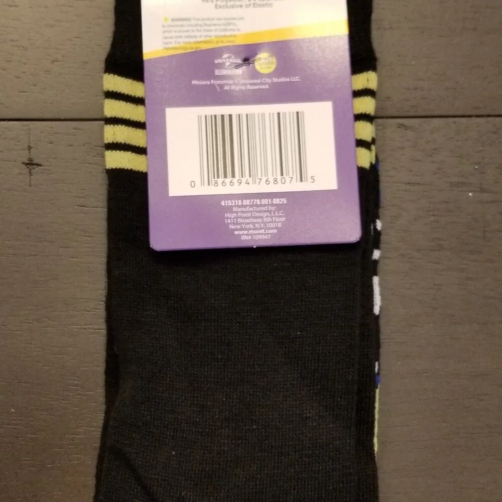 Despicable Me Minions  2-Pair Adult Novelty Crew Socks